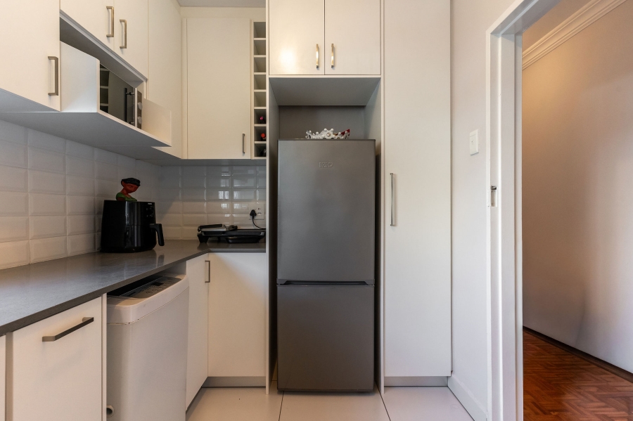 2 Bedroom Property for Sale in Gardens Western Cape